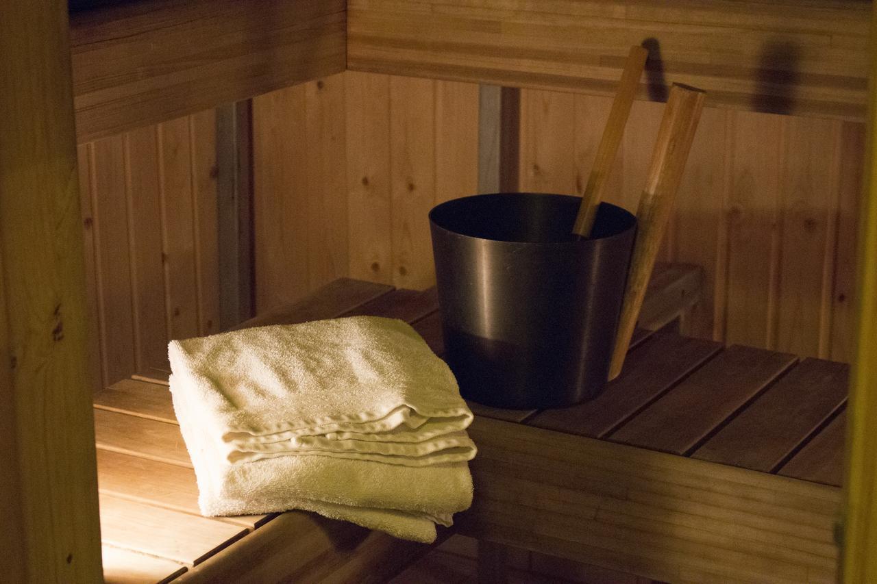 Hotelli Lojo Exteriör bild